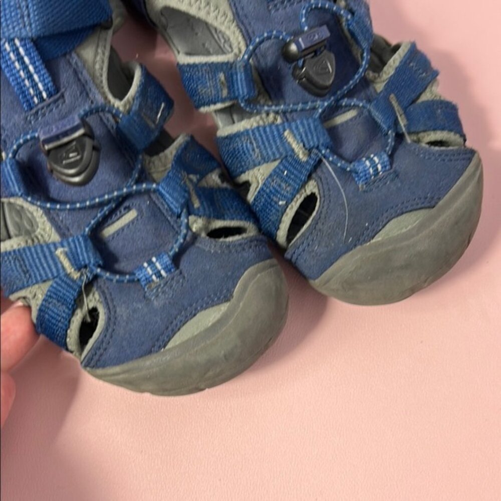 Keen Blue and Gray Sandals with Protective Toe Bumpers - Picture 6 of 8